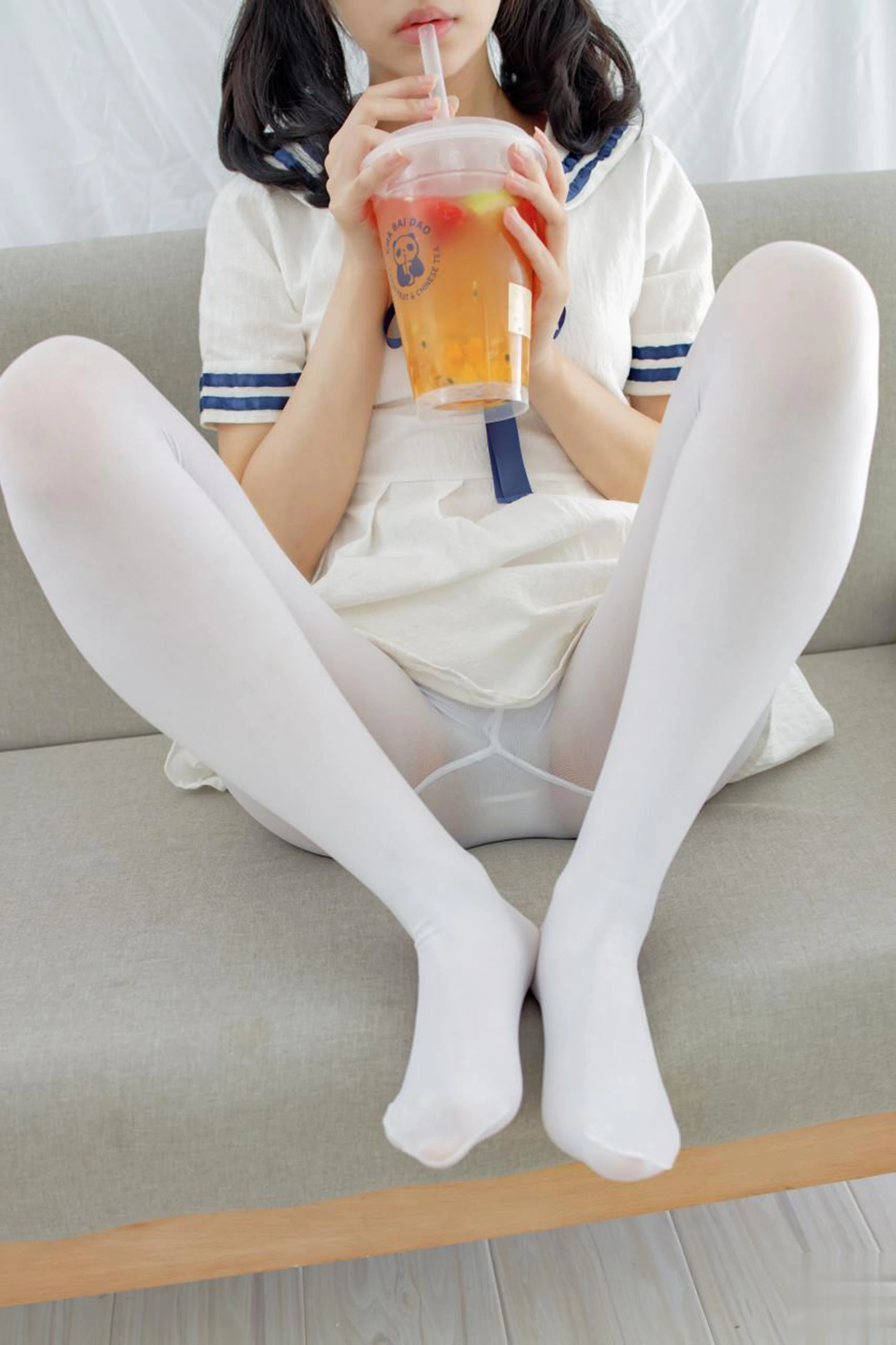 森萝财团 内部-002 小香 [122P]插图8